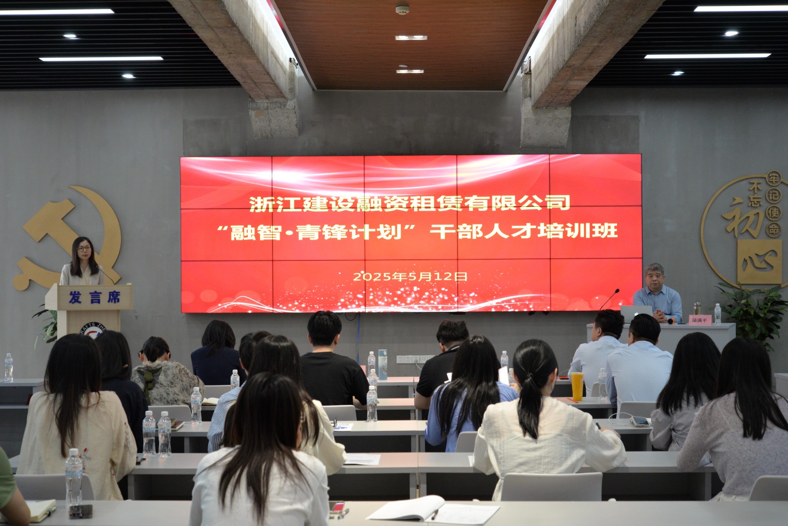 3ead11a9a1913e0cb18eca01acd7b26.jpg